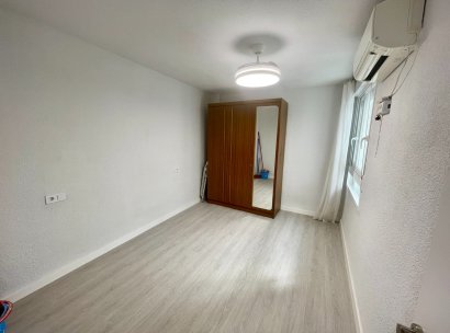 Appartement · Herverkoop - Bigastro · Alicante · Spanje