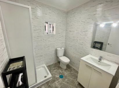 Appartement · Herverkoop - Bigastro · Alicante · Spanje