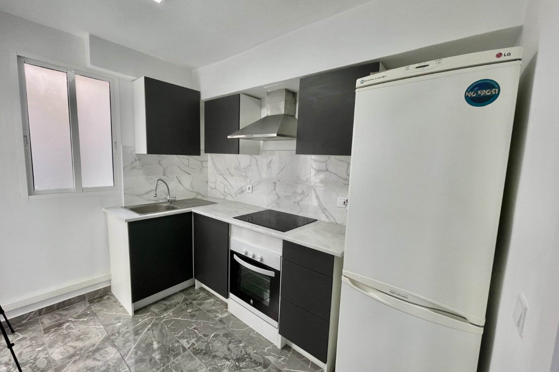 Herverkoop - Appartement - Bigastro