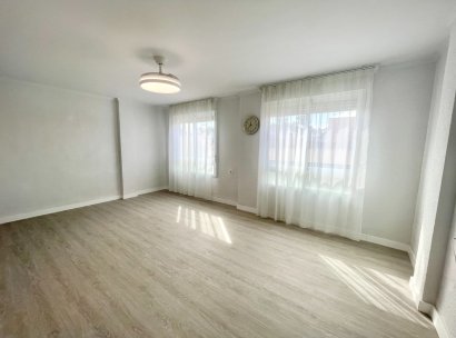 Appartement · Herverkoop - Bigastro · Alicante · Spanje