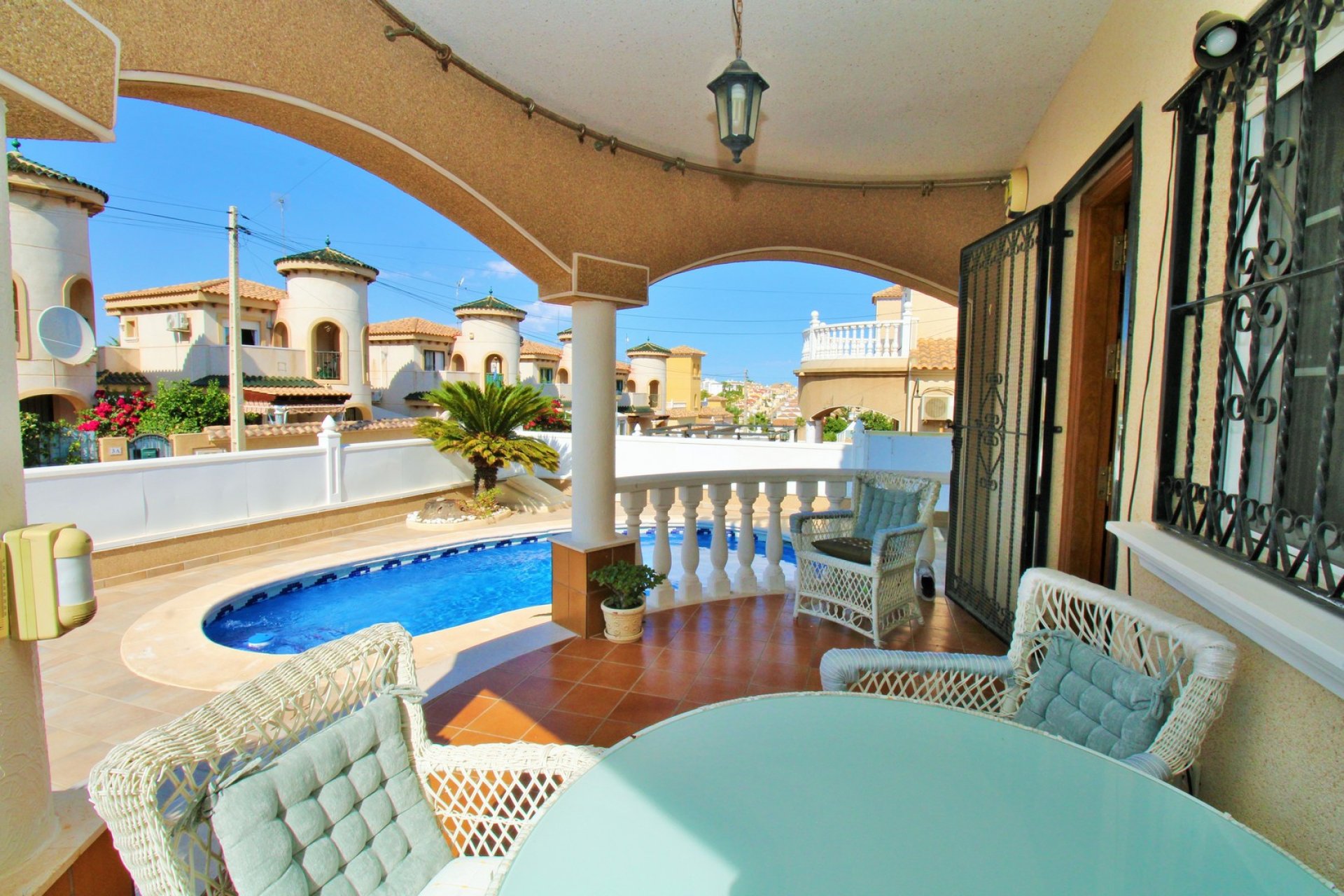 Reventa - Casa - Orihuela Costa
