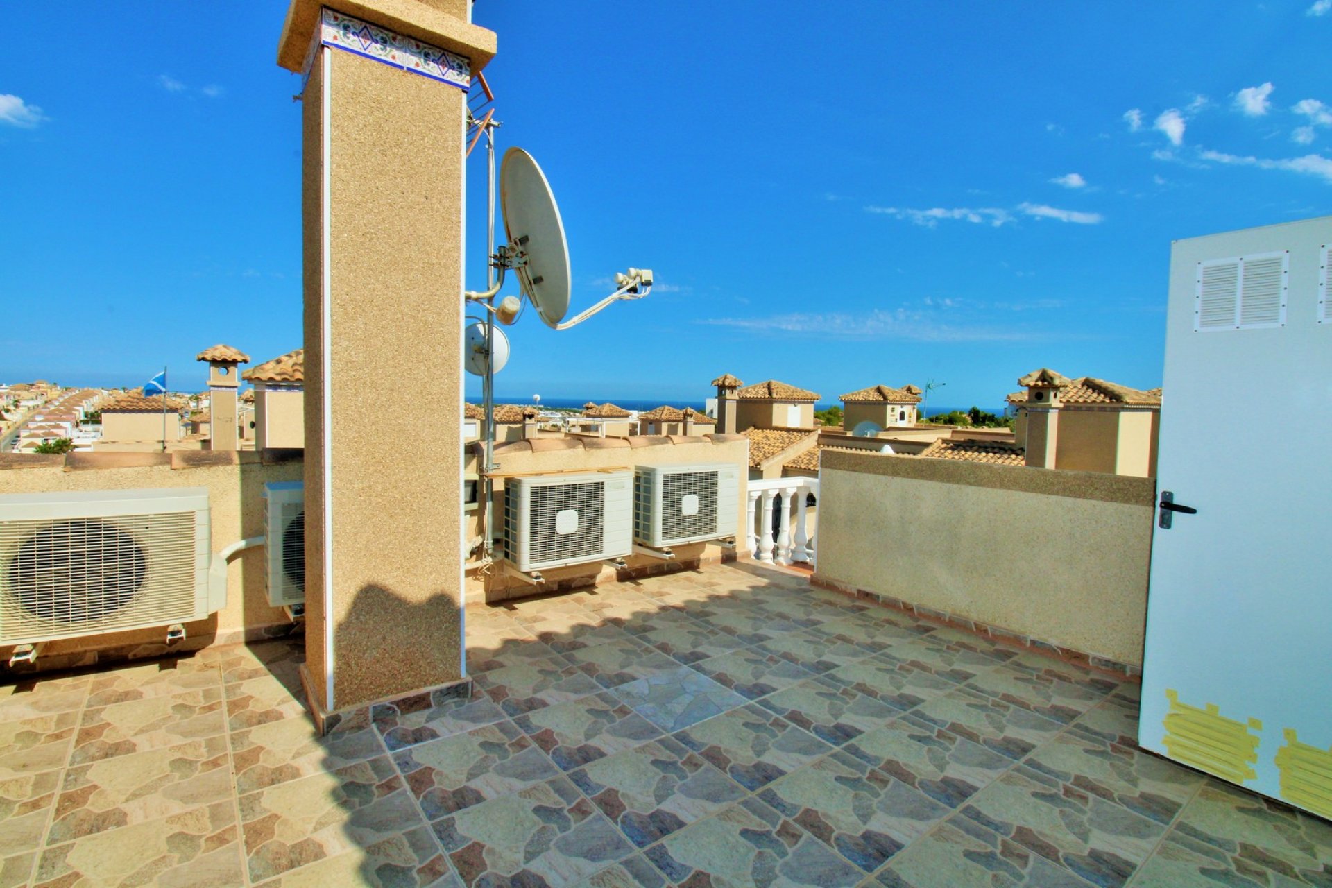 Reventa - Casa - Orihuela Costa