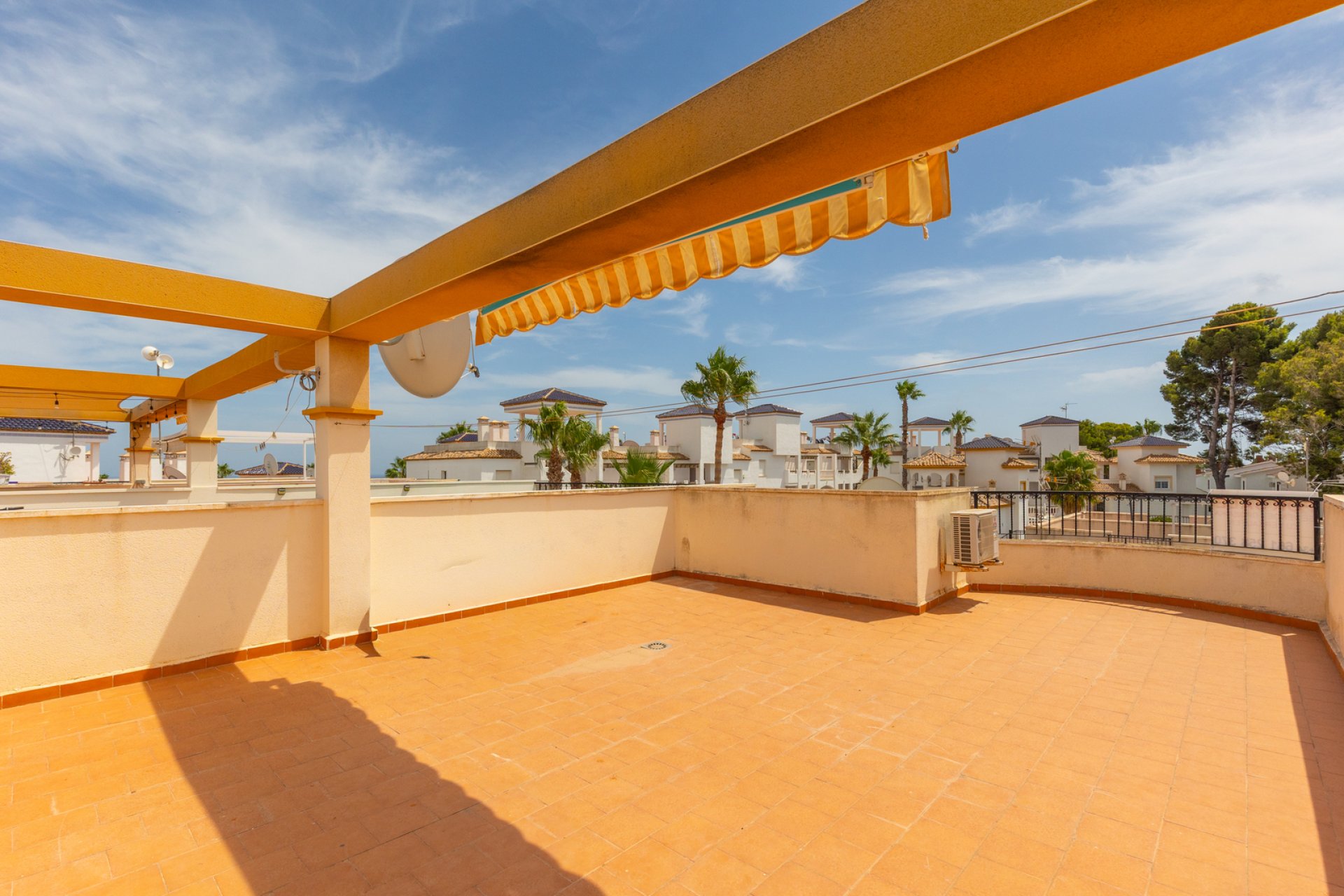 Återförsäljning - Lägenhet - Orihuela Costa