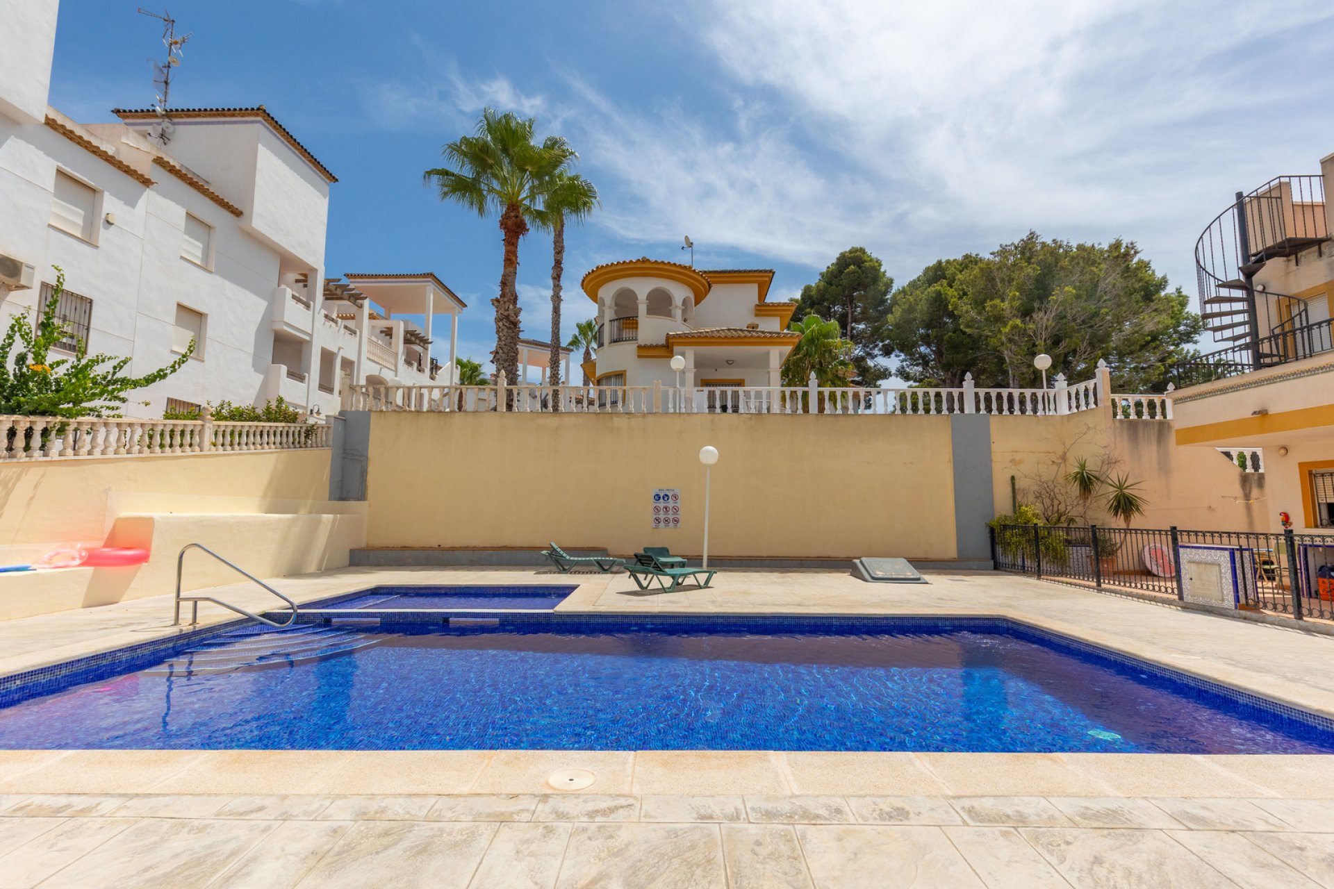 Återförsäljning - Lägenhet - Orihuela Costa