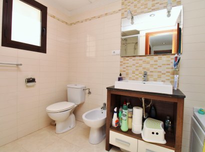 Appartement · Herverkoop - Cabo Roig · Alicante · Spanje