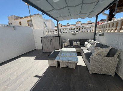 Appartement · Herverkoop - Orihuela · Entre Naranjos Vistabella · Alicante · Spanje