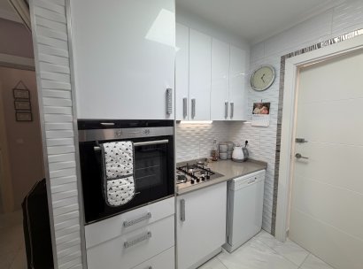 Appartement · Herverkoop - Orihuela · Entre Naranjos Vistabella · Alicante · Spanje