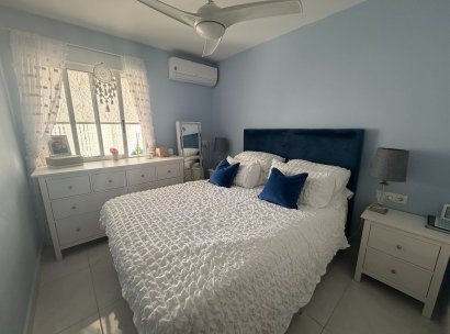 Appartement · Herverkoop - Orihuela · Entre Naranjos Vistabella · Alicante · Spanje