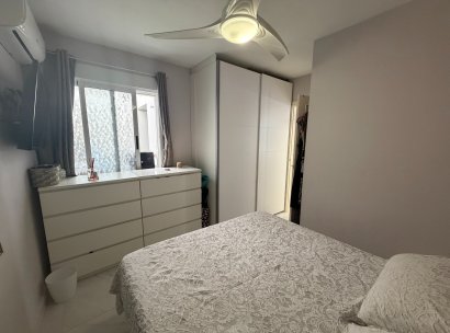 Appartement · Herverkoop - Orihuela · Entre Naranjos Vistabella · Alicante · Spanje