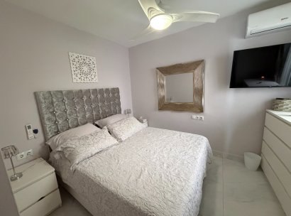 Appartement · Herverkoop - Orihuela · Entre Naranjos Vistabella · Alicante · Spanje