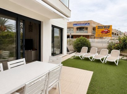 Appartement · Herverkoop - Orihuela Costa · Punta Prima · Alicante · Spanje