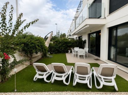 Appartement · Herverkoop - Orihuela Costa · Punta Prima · Alicante · Spanje