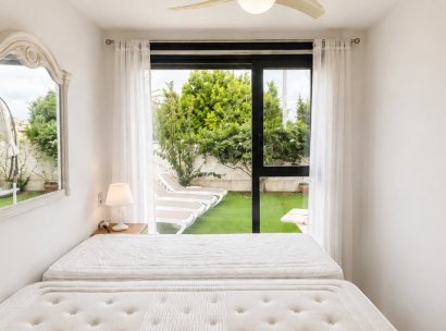 Appartement · Herverkoop - Orihuela Costa · Punta Prima · Alicante · Spanje