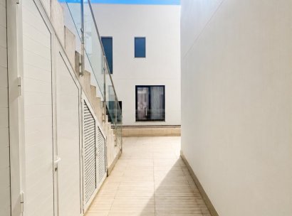 Appartement · Herverkoop - Orihuela Costa · Punta Prima · Alicante · Spanje