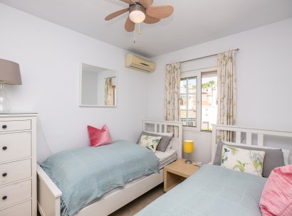 Appartement · Herverkoop - Orihuela Costa · Playa Flamenca · Alicante · Spanje