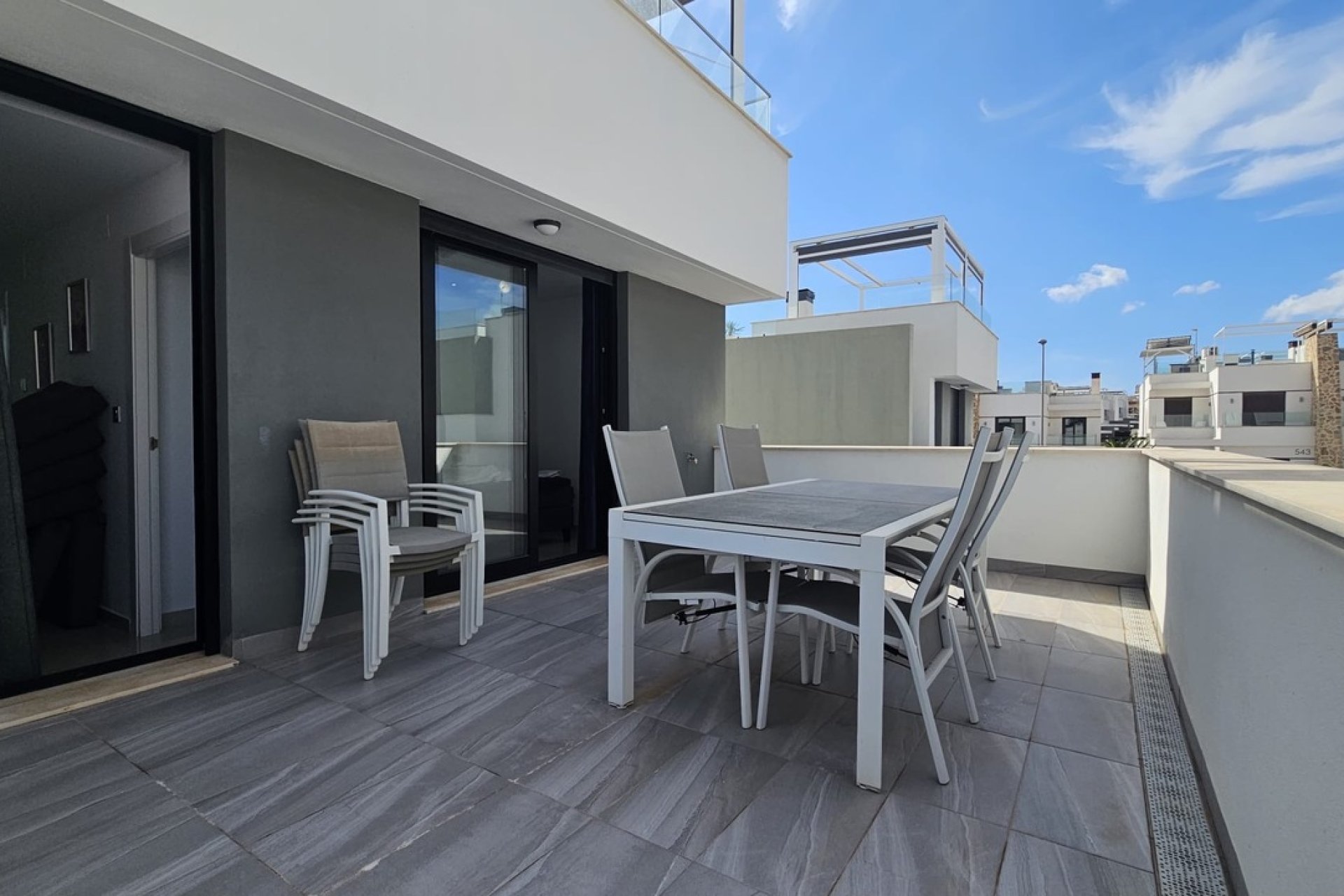 Resale - House - Orihuela Costa