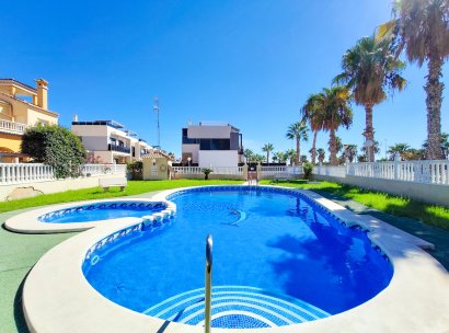 Appartement · Herverkoop - Cabo Roig · Alicante · Spanje