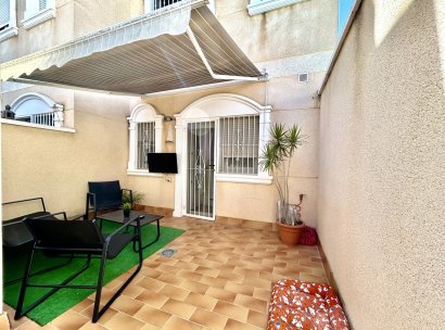 Woning · Herverkoop - Heredades · Alicante · Spanje
