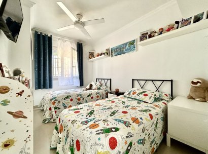 Woning · Herverkoop - Heredades · Alicante · Spanje