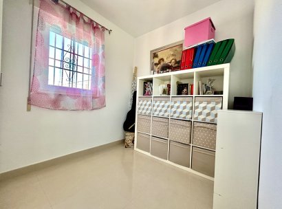 Woning · Herverkoop - Heredades · Alicante · Spanje