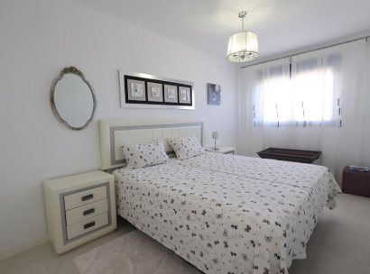 Appartement · Herverkoop - Orihuela Costa · Campoamor · Alicante · Spanje
