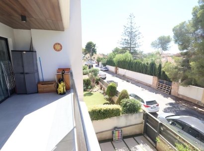 Appartement · Herverkoop - Orihuela Costa · Campoamor · Alicante · Spanje