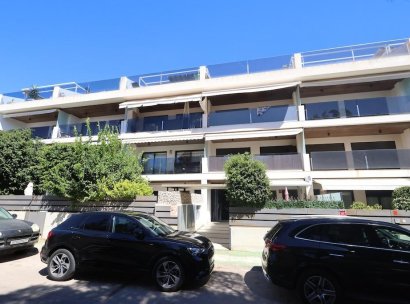 Appartement · Herverkoop - Orihuela Costa · Campoamor · Alicante · Spanje