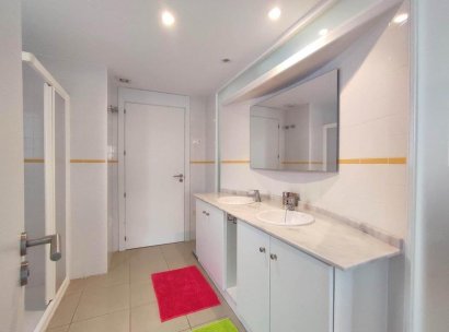 Appartement · Herverkoop - Orihuela Costa · Punta Prima · Alicante · Spanje