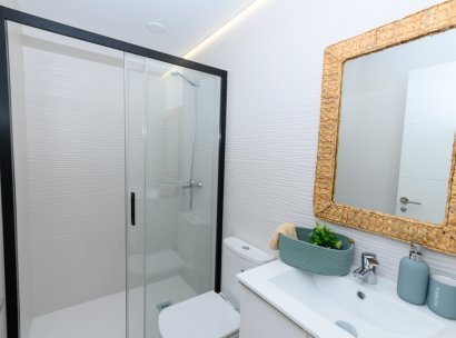 Appartement · Herverkoop - Punta Prima · Alicante · Spanje