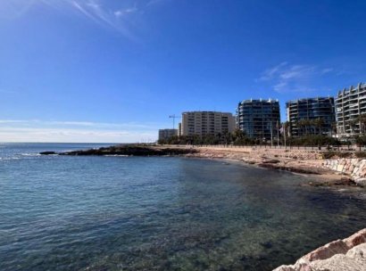 Appartement · Herverkoop - Punta Prima · Alicante · Spanje
