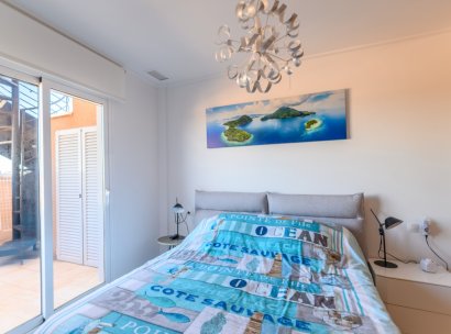 Appartement · Herverkoop - Punta Prima · Alicante · Spanje