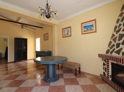 Finca · Herverkoop - Heredades · Heredades - Country · Alicante · Spanje