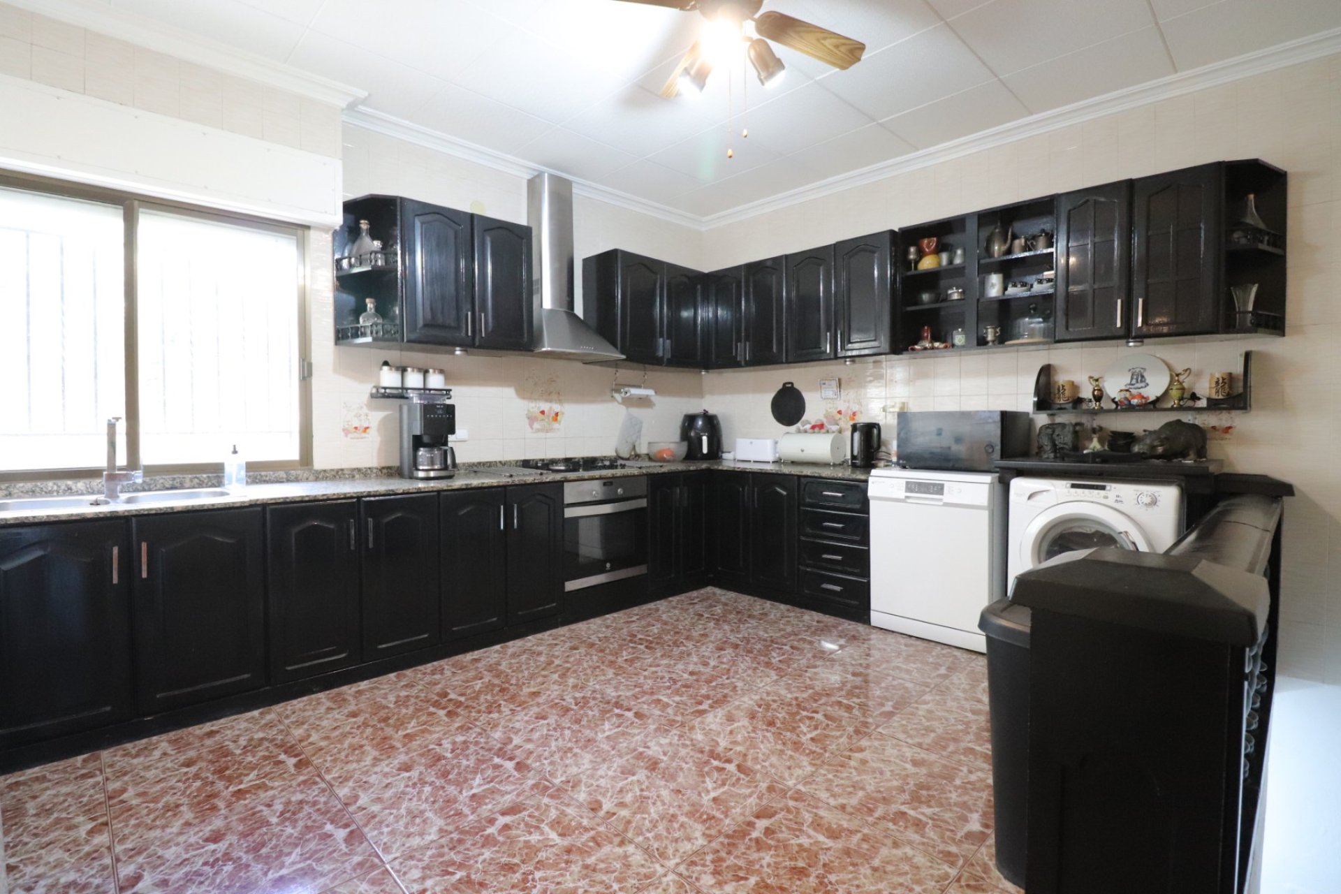 Herverkoop - Finca - Crevillente
