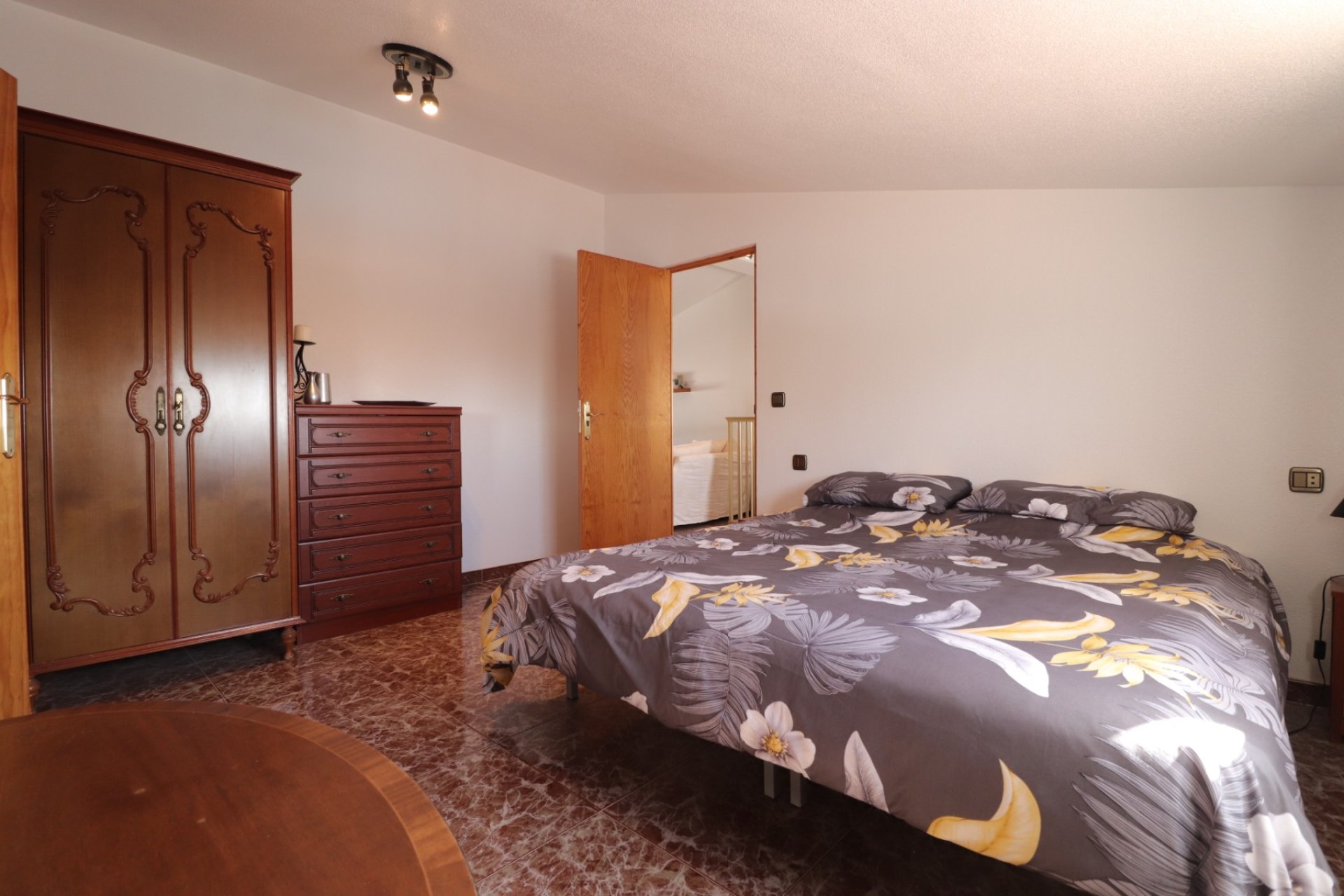 Herverkoop - Finca - Crevillente