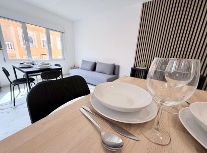 Appartement · Herverkoop - Torrevieja · Playa del Cura · Alicante · Spanje