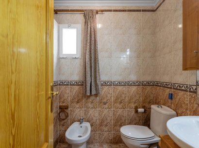 Appartement · Herverkoop - Torrevieja · La Mata pueblo · Alicante · Spanje