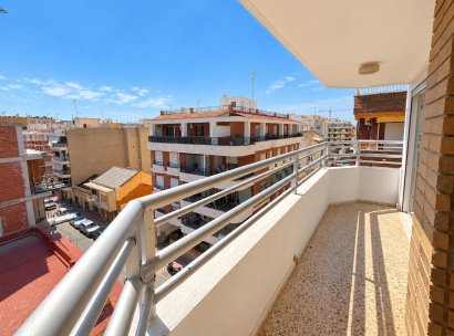 Wohnung · Wiederverkauf - Torrevieja · Playa del Cura · Alicante · Spanien