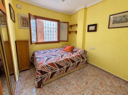 Woning · Herverkoop - Guardamar del Segura · El moncayo · Alicante · Spanje