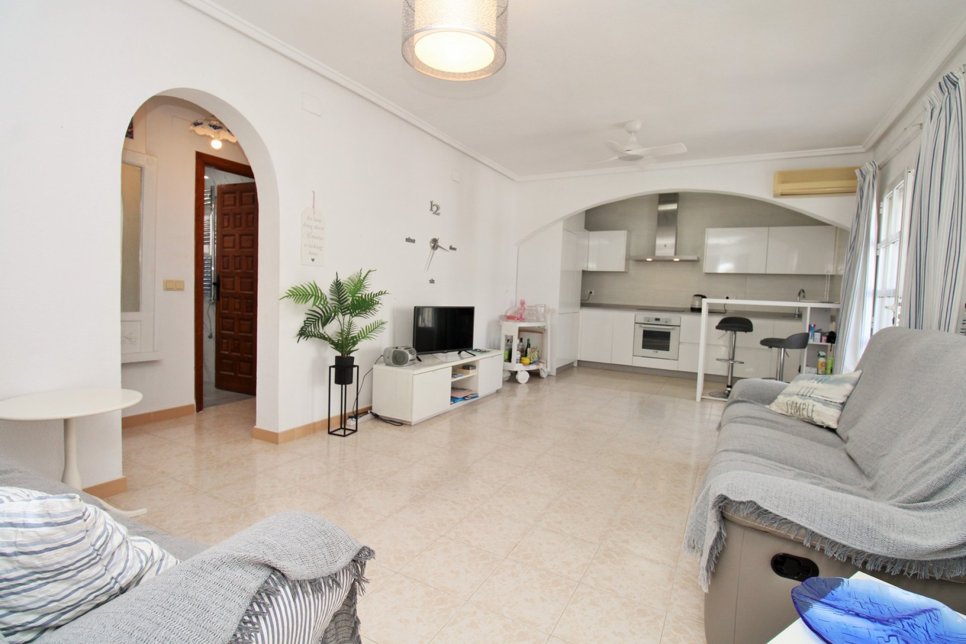 Reventa - Casa - Orihuela Costa