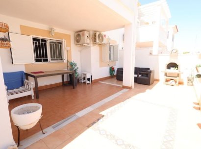 Haus · Wiederverkauf - Orihuela Costa · La Zenia · Alicante · Spanien