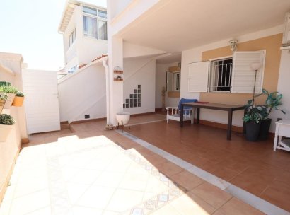 Haus · Wiederverkauf - Orihuela Costa · La Zenia · Alicante · Spanien