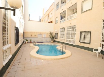 Appartement · Herverkoop - Torrevieja · Estacion de autobuses · Alicante · Spanje