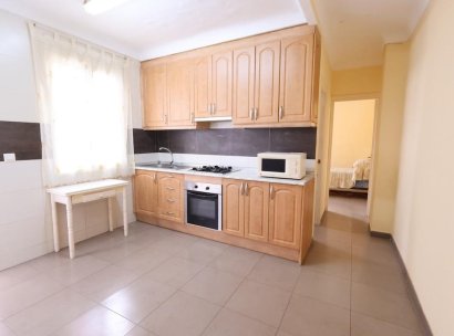Appartement · Herverkoop - Torrevieja · Centro · Alicante · Spanje