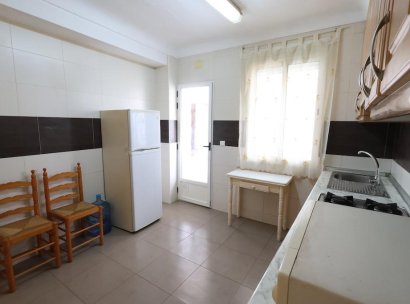 Appartement · Herverkoop - Torrevieja · Centro · Alicante · Spanje