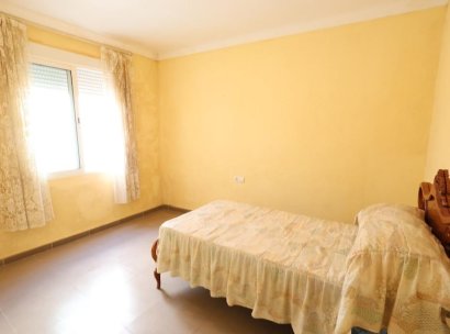 Appartement · Herverkoop - Torrevieja · Centro · Alicante · Spanje