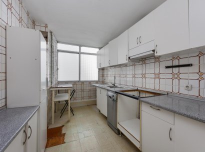 Appartement · Herverkoop - Torrevieja · Playa del Acequión · Alicante · Spanje
