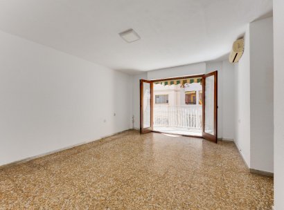 Appartement · Herverkoop - Torrevieja · Playa del Acequión · Alicante · Spanje