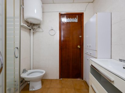 Appartement · Herverkoop - Torrevieja · Playa del Acequión · Alicante · Spanje