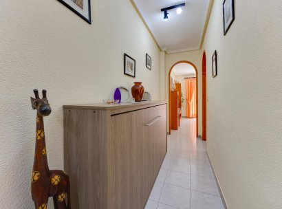 Appartement · Herverkoop - Torrevieja · Playa del Cura · Alicante · Spanje