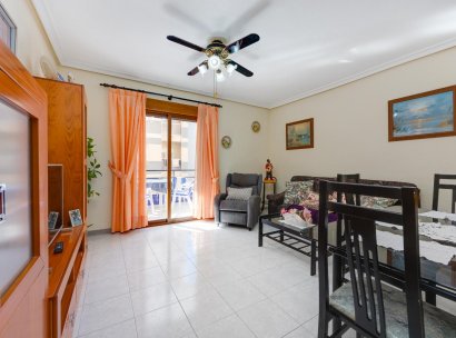 Appartement · Herverkoop - Torrevieja · Playa del Cura · Alicante · Spanje